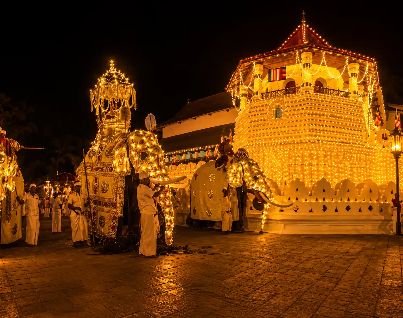 Kandy Temple of the Tooth Tour Sri Lanka - photo 2